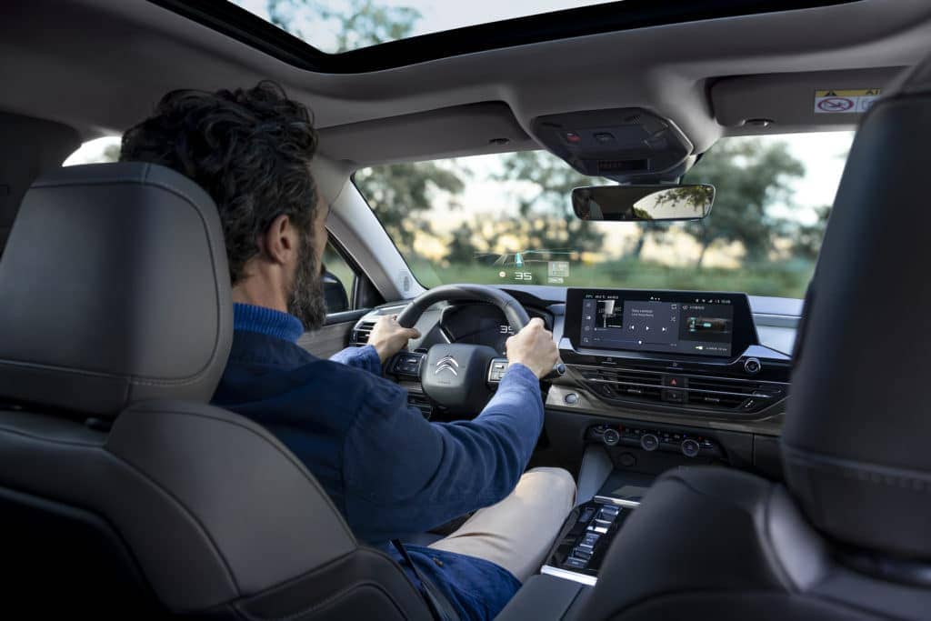 Berline hybride confortable Citroën C5 X Valréas