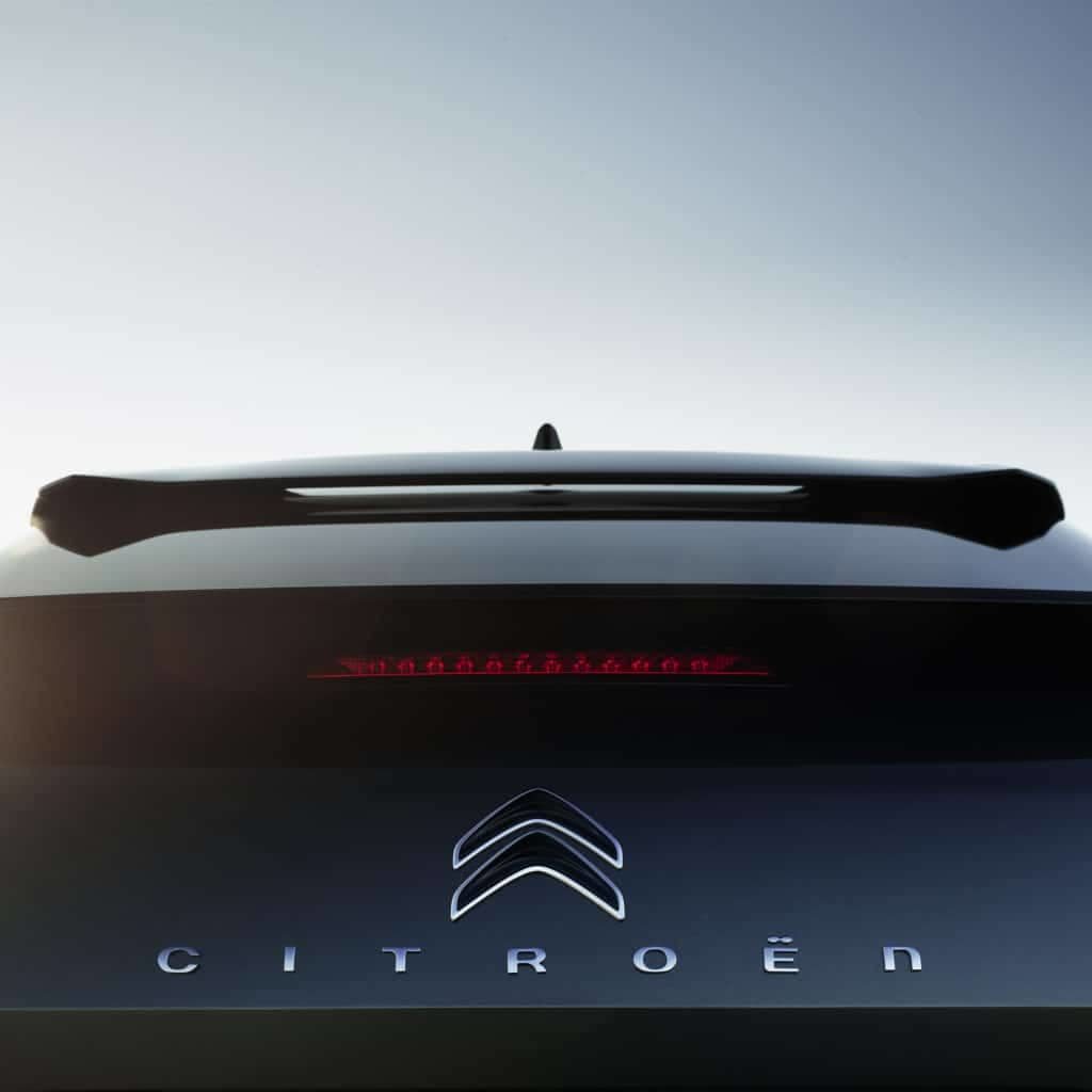 Berline moderne et personnalisable Citroën C5 X garage Valréas